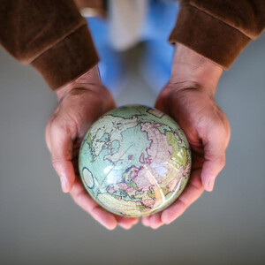 卡西尼海沫綠 MOVA Globe