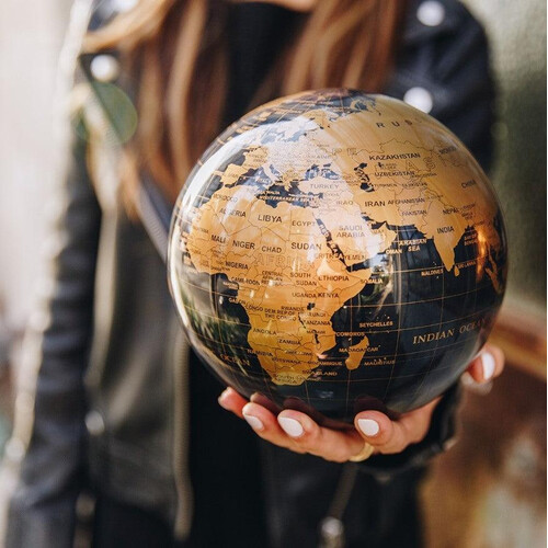 黑曜金地圖 MOVA Globe